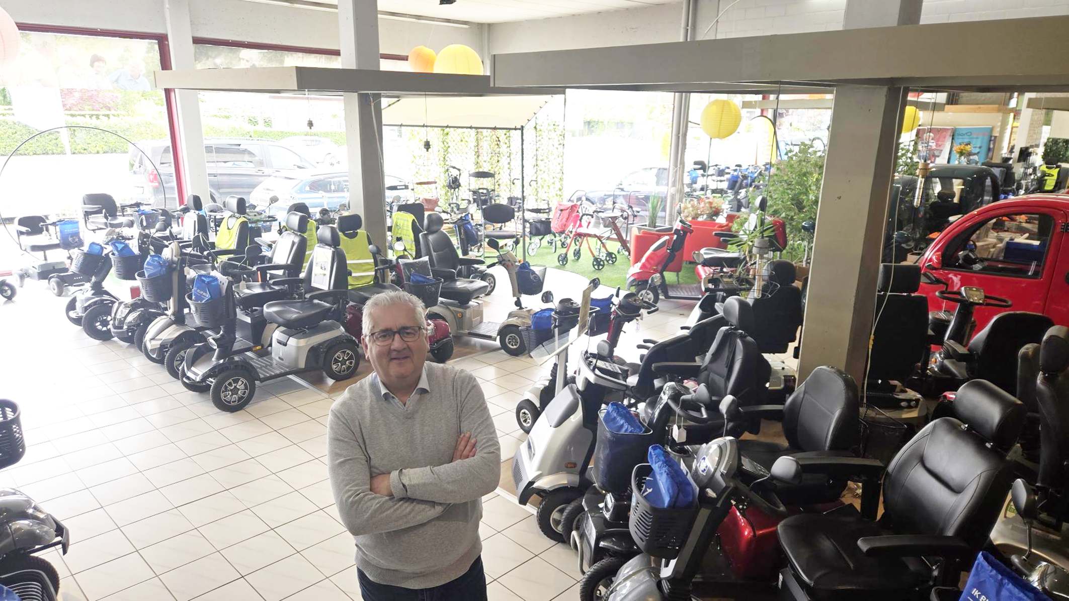 Movalas showroom met gecontroleerde tweedehands mobiliteitshulpmiddelen